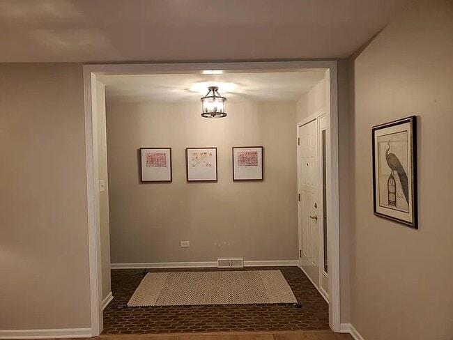 Photo - 21015 London Dr