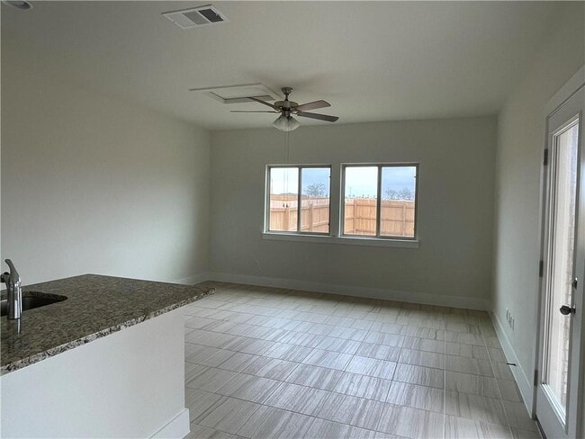 Photo - 526 White Steppe Way