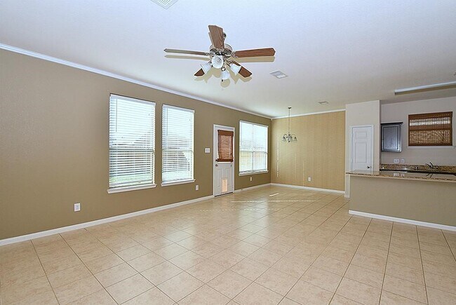 Photo - 1122 Larkfield Dr