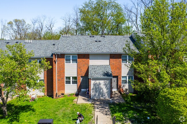 Photo - Hanover Village Apartments