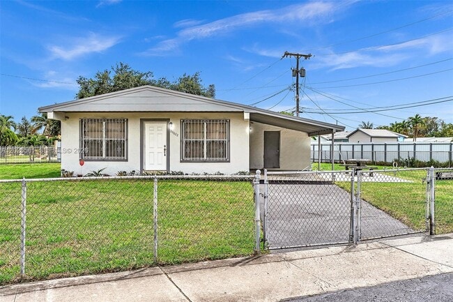 Building Photo - 20622 NW 23rd Ct