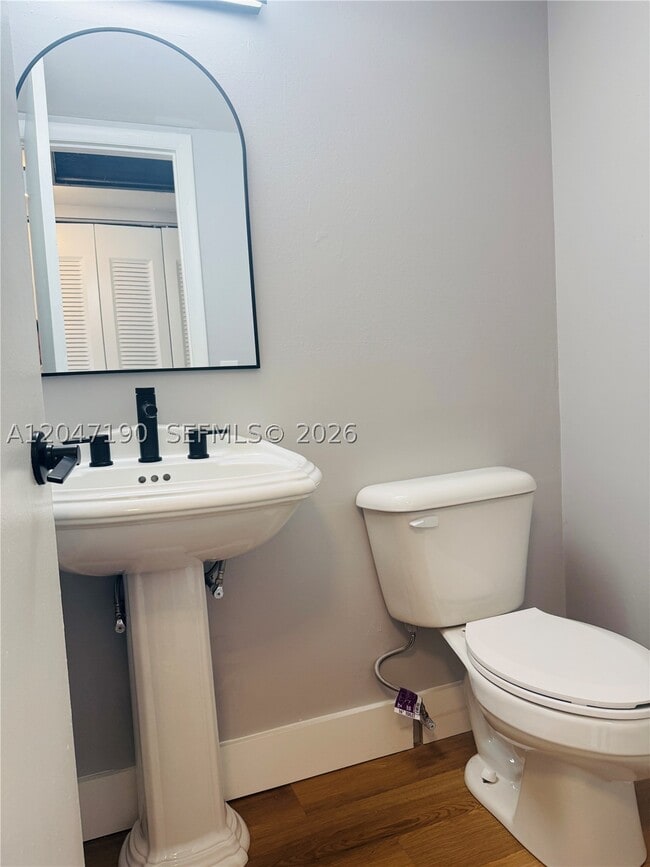 Photo - 21 Windsor Dr Unit b