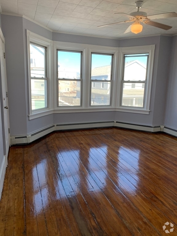 Building Photo - 110 Capital St Unit 2 Rental