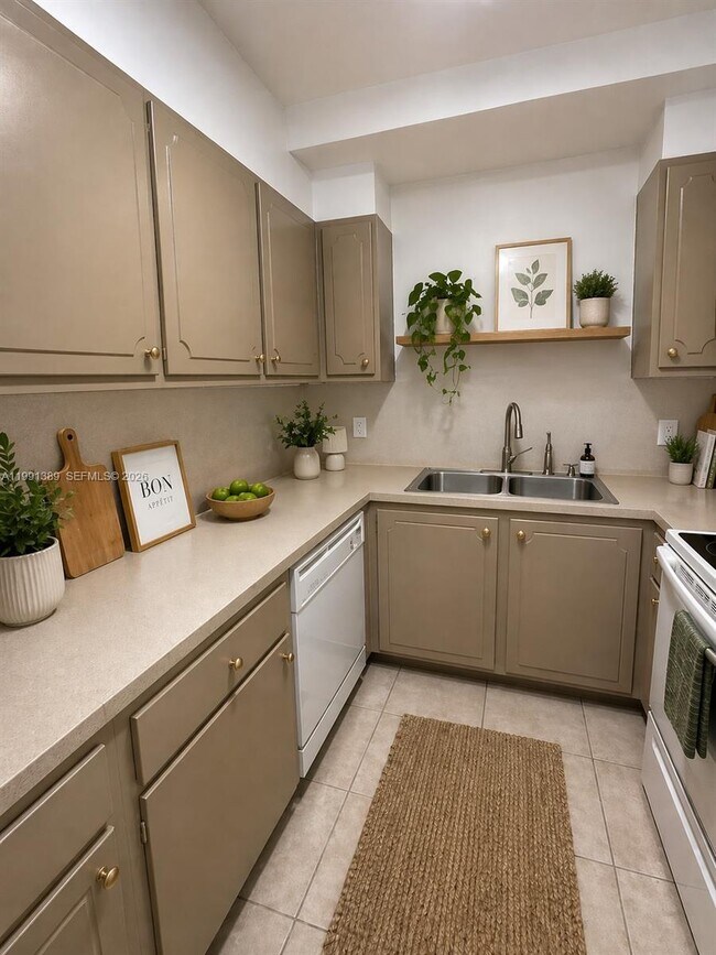 Photo - 6361 N Falls Cir Dr Unit 106