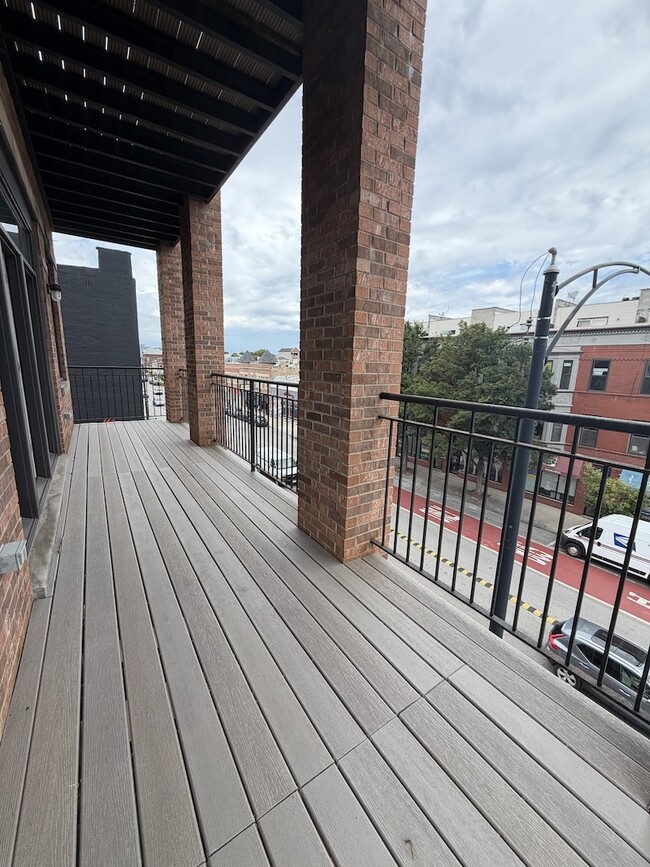 Photo - 1701 W Chicago Ave Unit 3