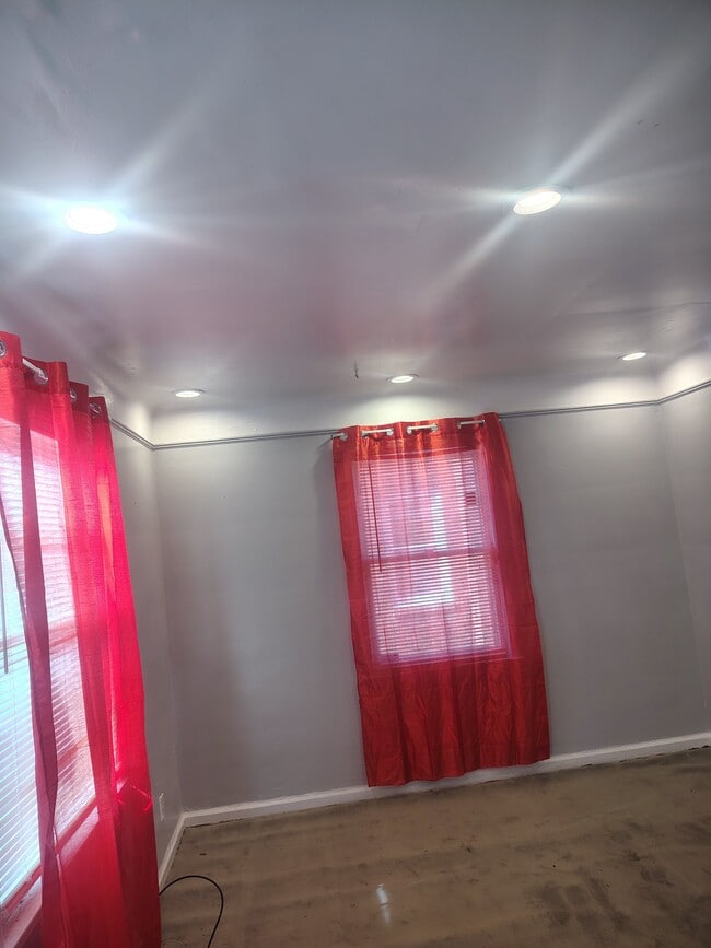 Photo - 19324 Avon Ave