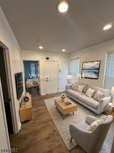53 Mission St