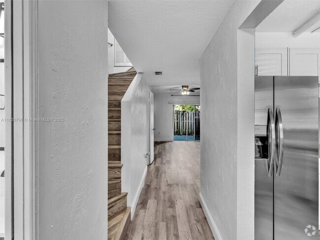 Building Photo - 3791 NW 78th Ave Unit 17 Rental