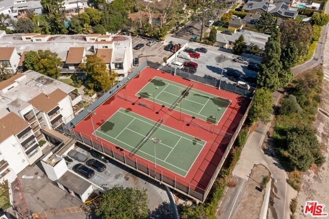 Photo - 4900 Overland Ave Unidad 178