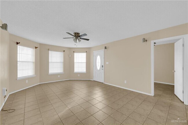 Photo - 12 Kokopelli Dr