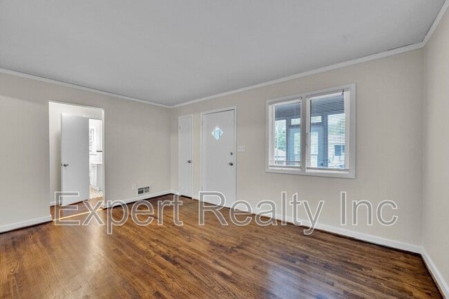 Photo - 7428 Paris Ave