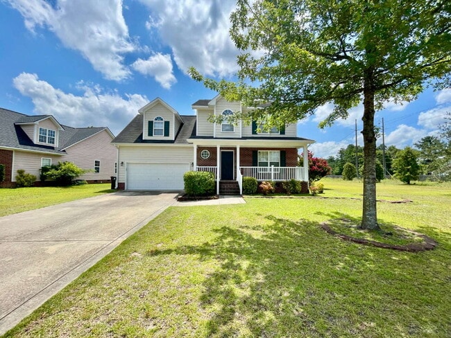 Photo - Spacious 4-Bed Haven With 2.5 Baths In Jack Britt District!