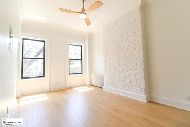 Building Photo - 1 bedroom in BROOKLYN NY 11231 Unit 2 Rental