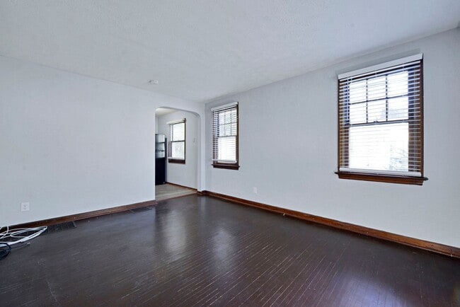 Building Photo - 1757-1759-1759 E Frankfort St Unit 1757 Rental