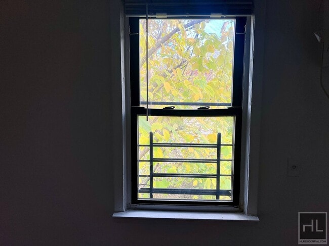 Photo - 9506 Avenue L Unidad 2