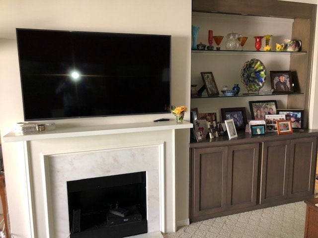 Living Room - 836 S Bundy Dr Unit 303