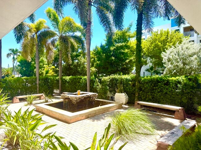 Photo - 1045 10th St Unit 206