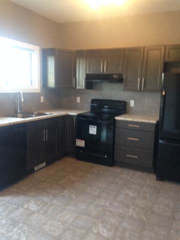 Photo - 9806-9889 StUnit BKey 149