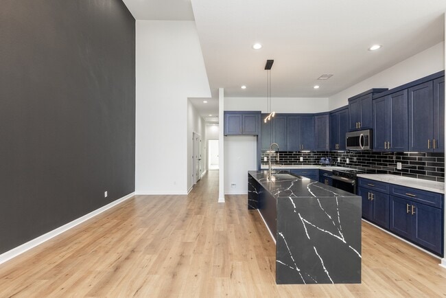 Photo - 8502 Safeguard St