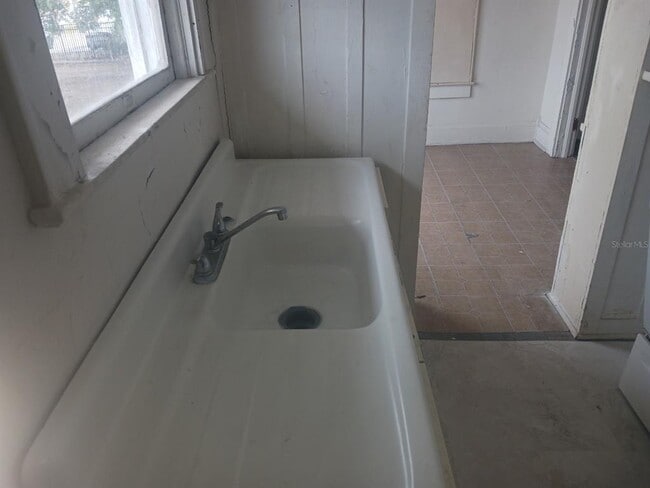 Photo - 720 6th St NW Unit 4