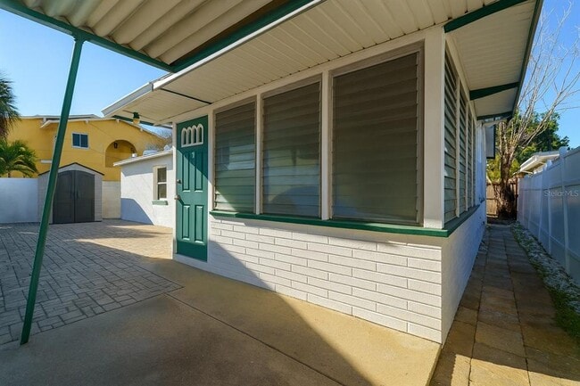 Photo - 553 72nd Ave