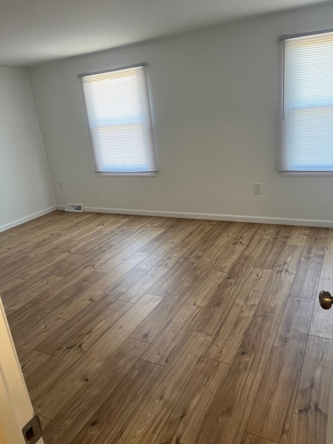 Photo - 1131 Harmony Rd