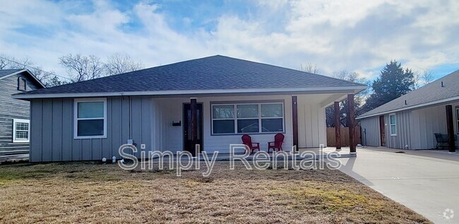 Building Photo - 1709 Sycamore St Unit 1 Rental