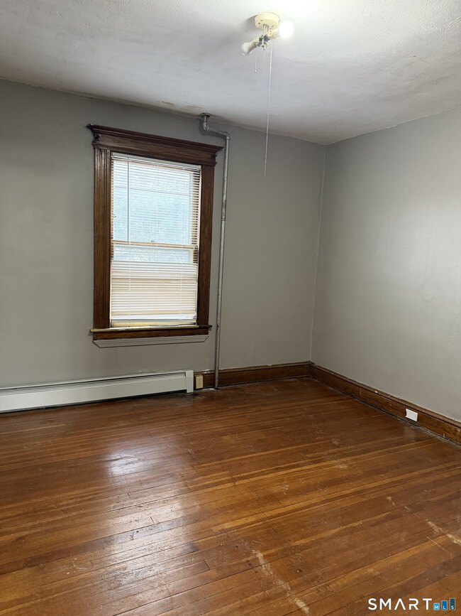 Photo - 16 St Lawrence St