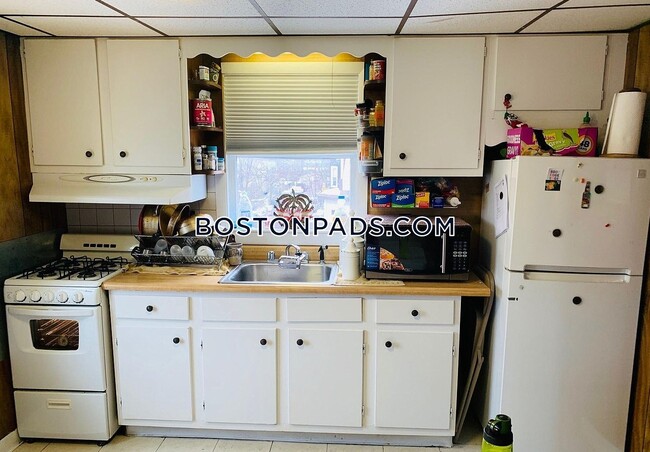 Photo - 122 Buttonwood St Apartment Unit 3