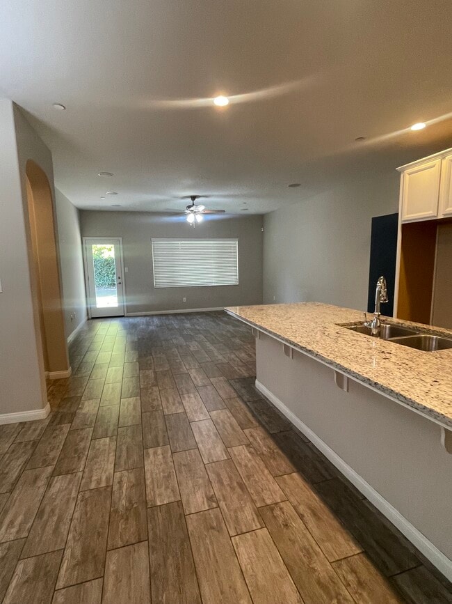 Photo - 5202 Phisto Pl