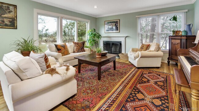 Photo - 25 Mitchell Rd Unit 3