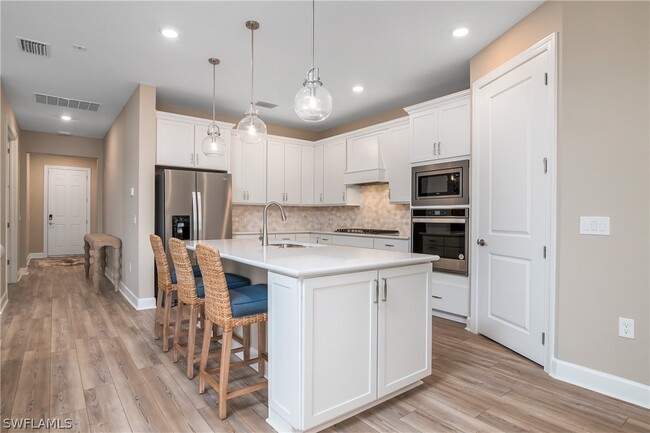 Photo - 20463 Pebble Gln Dr Casa