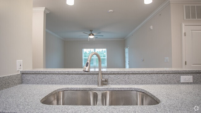 2BR,2BA,-983SF, The Cedar