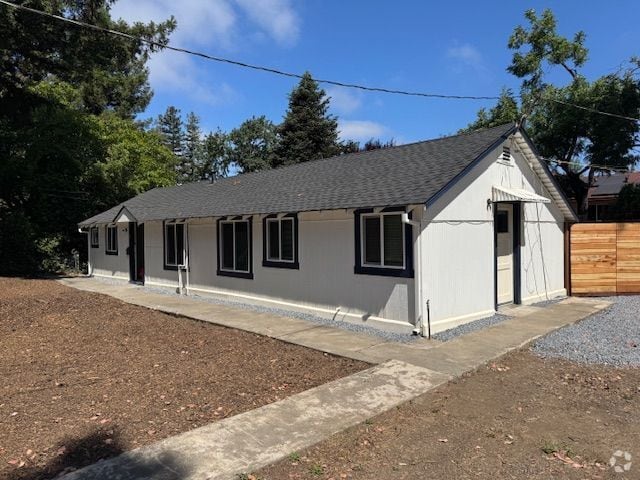 Building Photo - 2291 Guerneville Rd Rental
