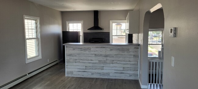 Building Photo - 720 Rahway Ave Rental