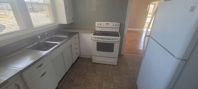 Photo - 405 Mississippi Ave NW Unit A
