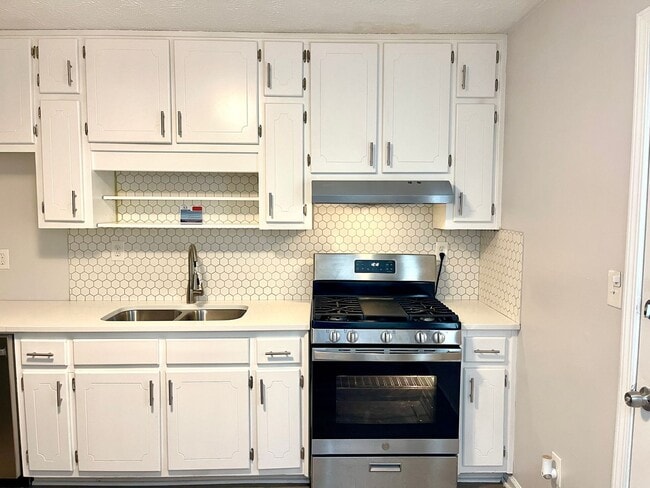 Photo - Welcome to this charming 2-bedroom, 1-bath...