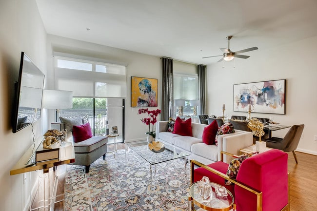 Photo - The Caroline