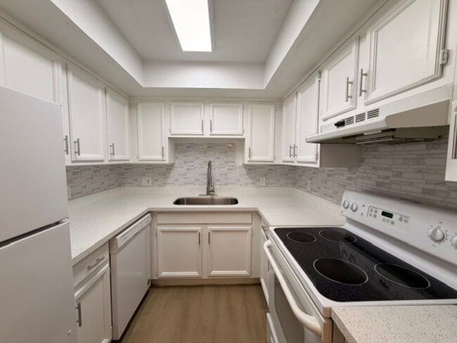 Photo - 3002 N 70th St