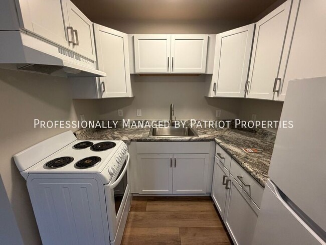 Building Photo - 133 N Main St Unit 3