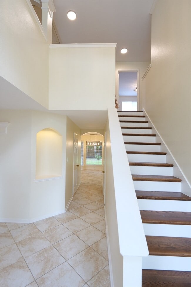 Photo - 23822 Hopewell Dr