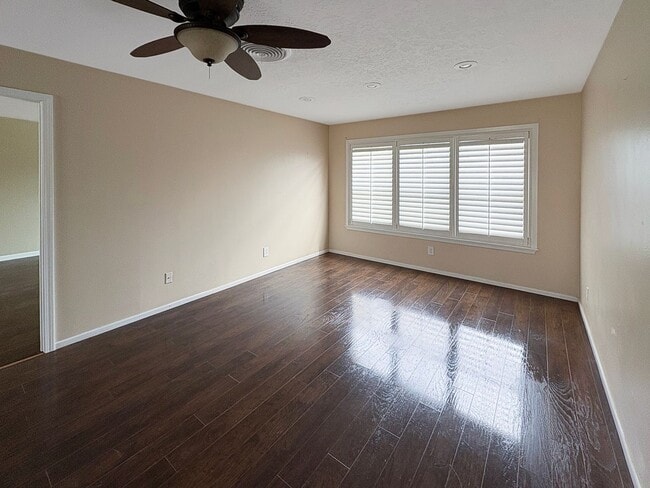 Photo - 200 W Rojo Dr