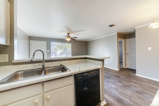 16700 Golf Club Dr, Crosby, TX 77532, USA_20251220 - 017.jpg
