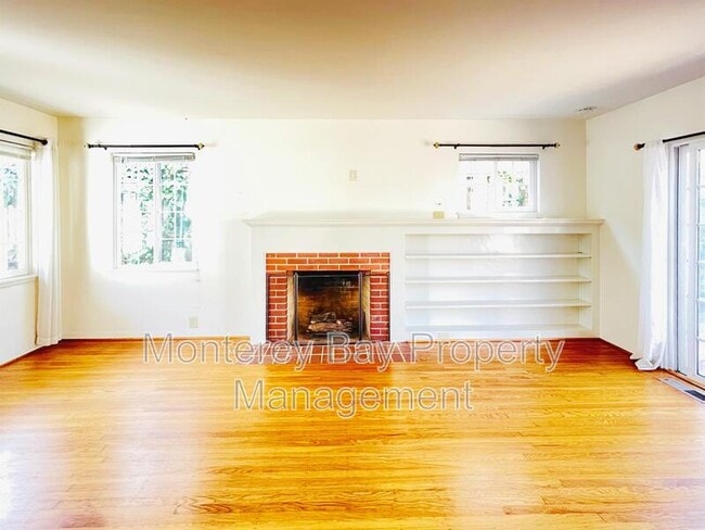 Photo - 1012 Munras Ave