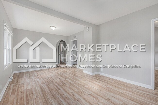 Photo - 11003 Hupp Ave