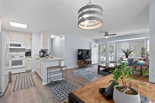 Photo - 516 Mananai Pl Unit #15A