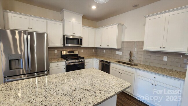 Photo - 6039 Rizer Dr