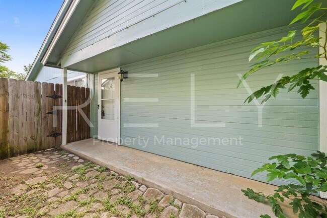 Photo - 8001 West Gate Blvd