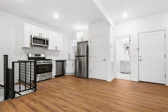 Building Photo - 33 Stagg St Unit 2A