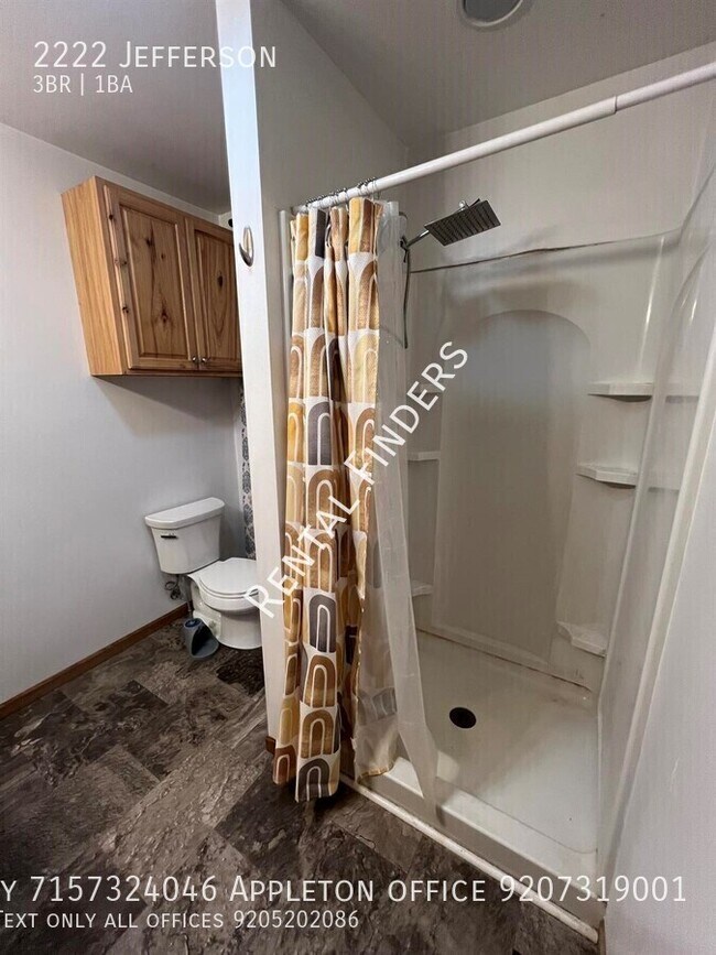 Photo - 2222 Jefferson-